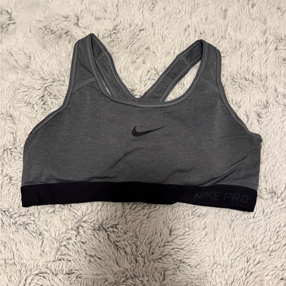 Nike Pro Women's Gray Sports Bra